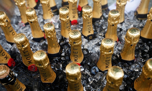 9.000 garrafas de Champagne Falsificado! Será que você tomou e não sabe?